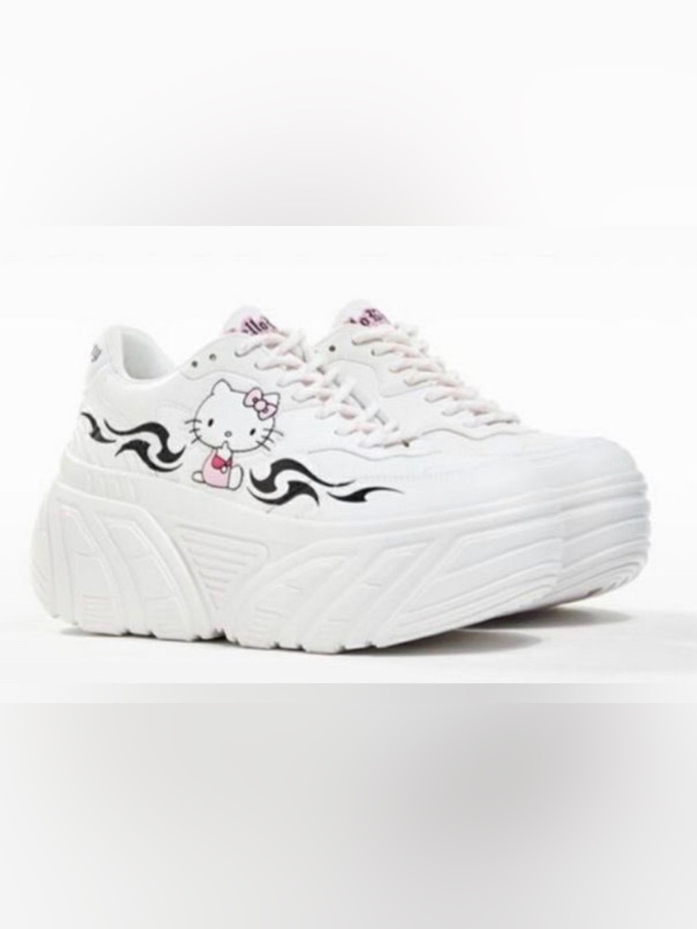 HTF Like new Bershka Hello Kitty Platform Sneakers